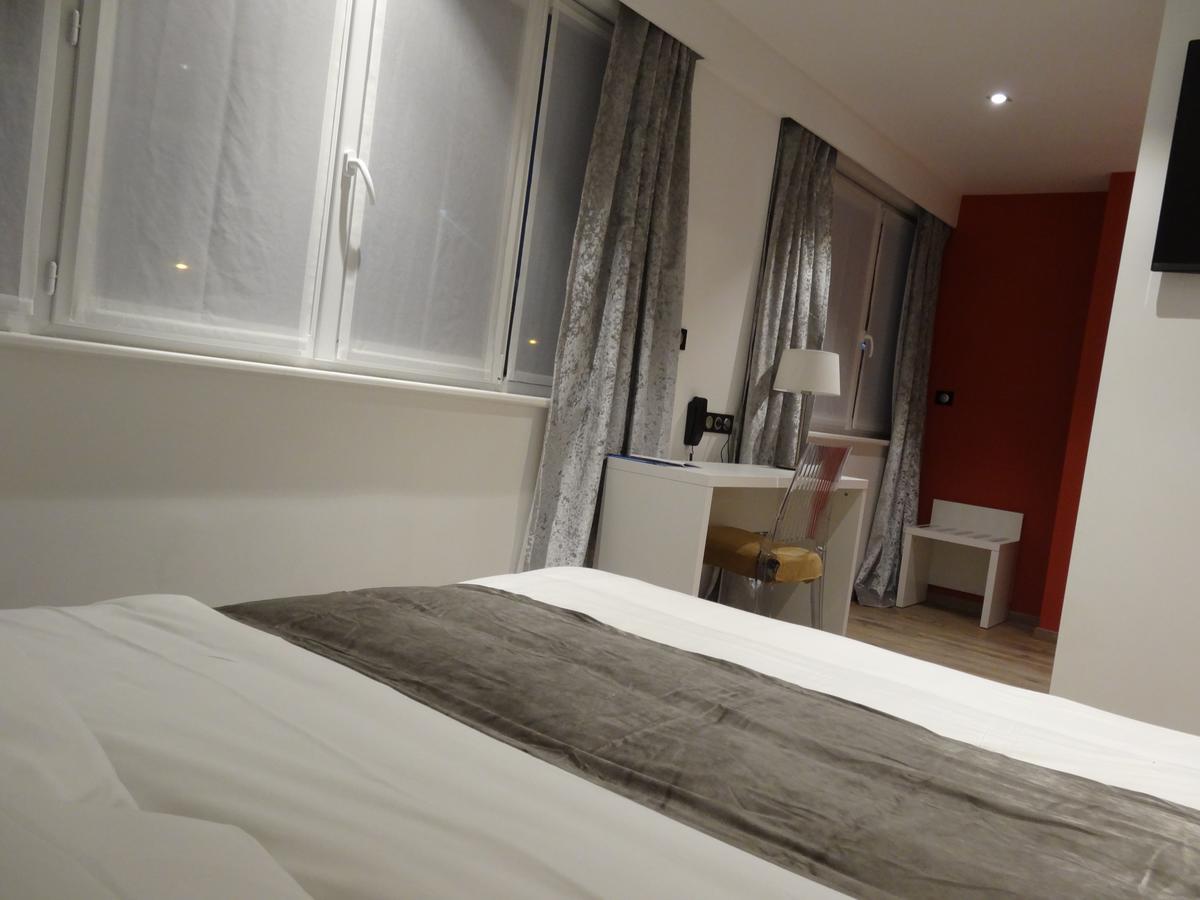 Hotel De La Paix Bapaume Bilik gambar